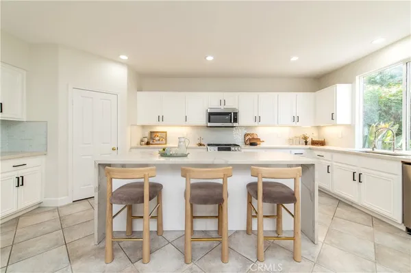 $2,288,000 | 3 Birchwood, Irvine, CA 92618