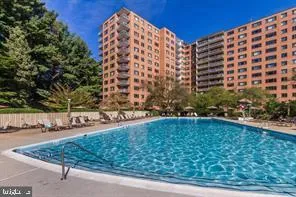 a view of a large building