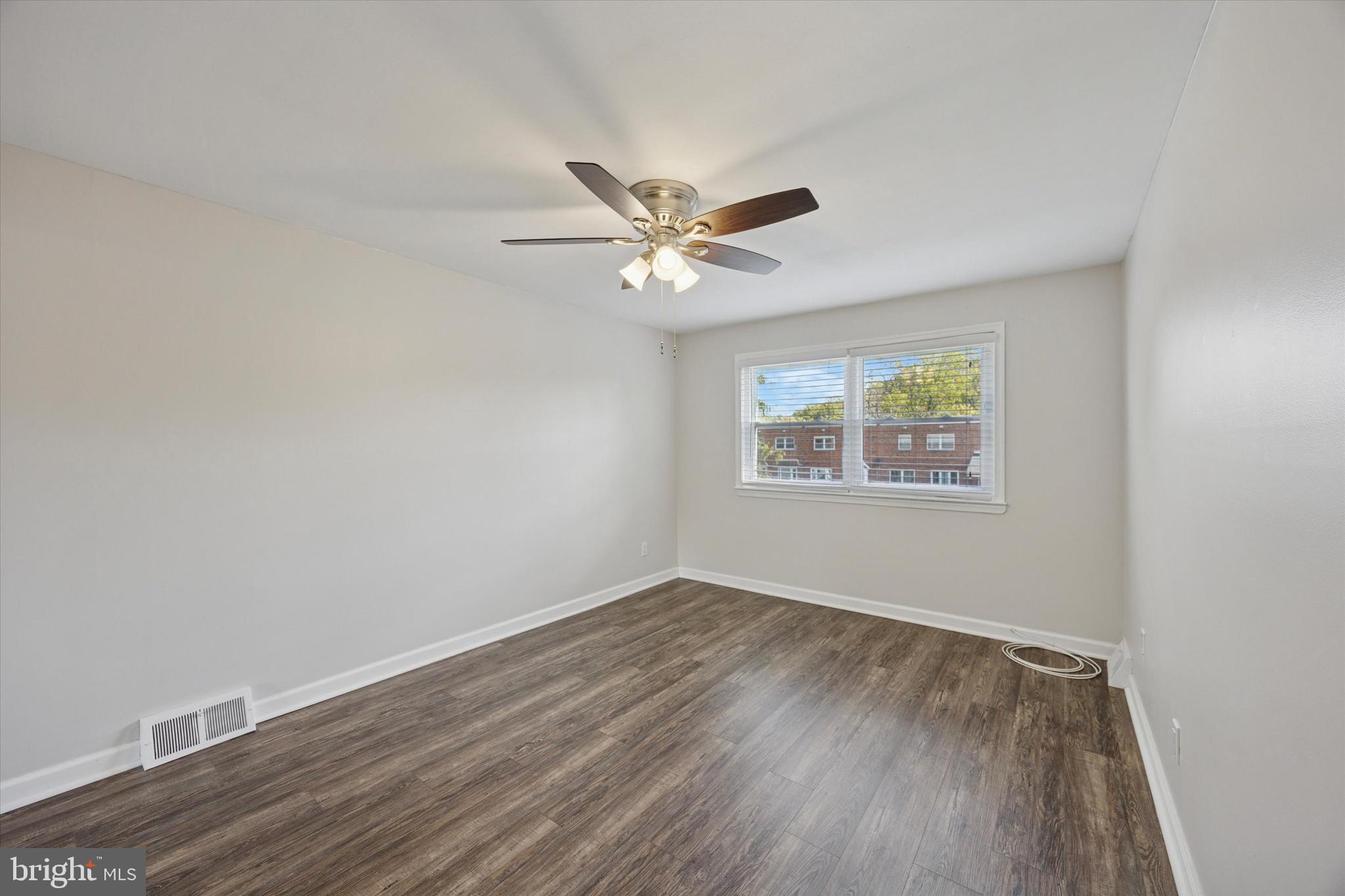 12523 Ramer Road Philadelphia, PA 19154 - Photo 21 of 33