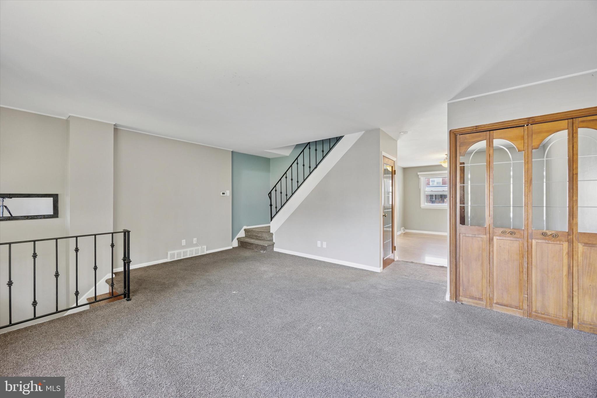 12523 Ramer Road Philadelphia, PA 19154 - Photo 6 of 33