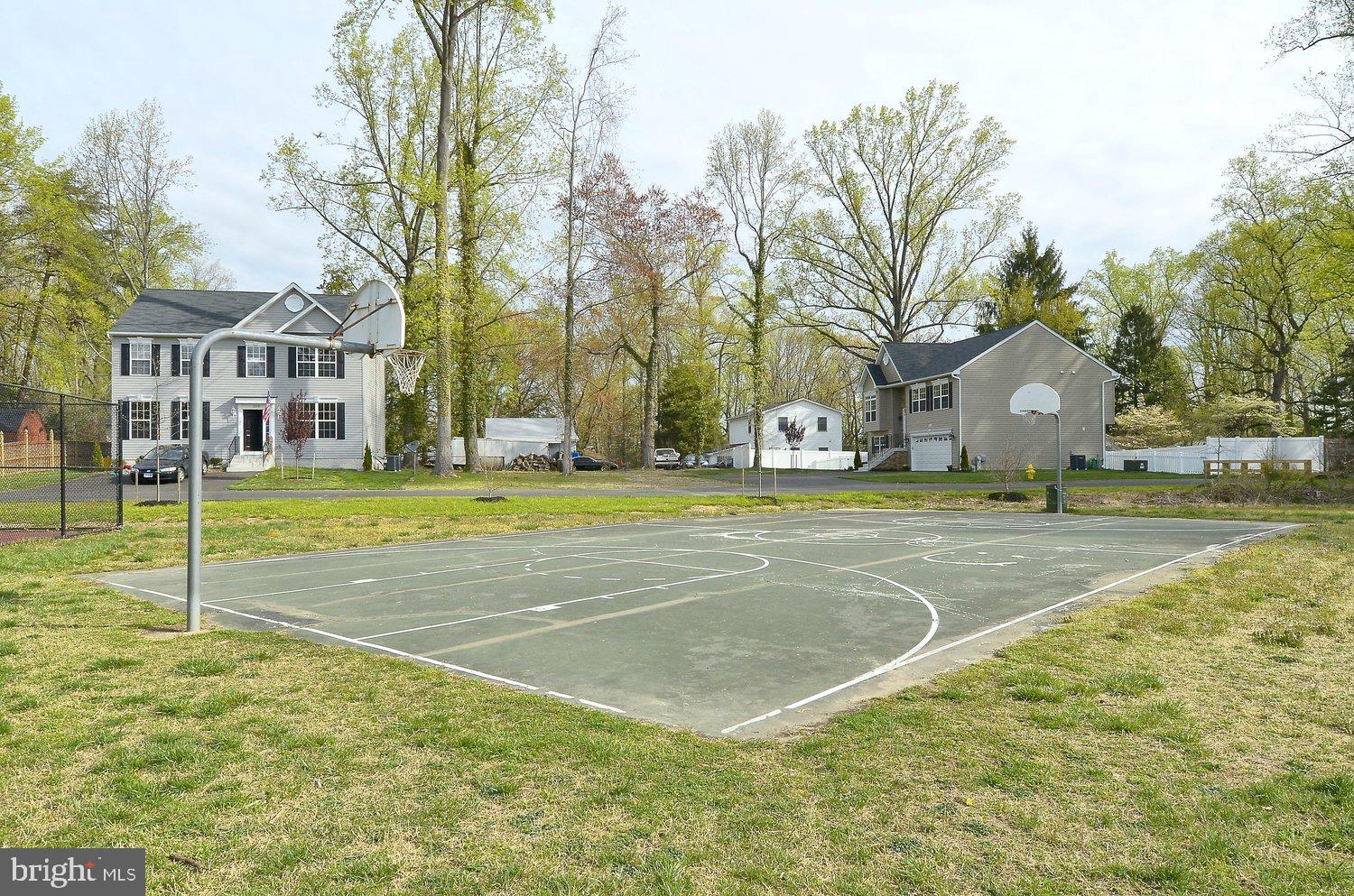 348 Hall Road Crownsville, MD 21032 - Photo 54 of 55 Herald Harbor Basketball Court