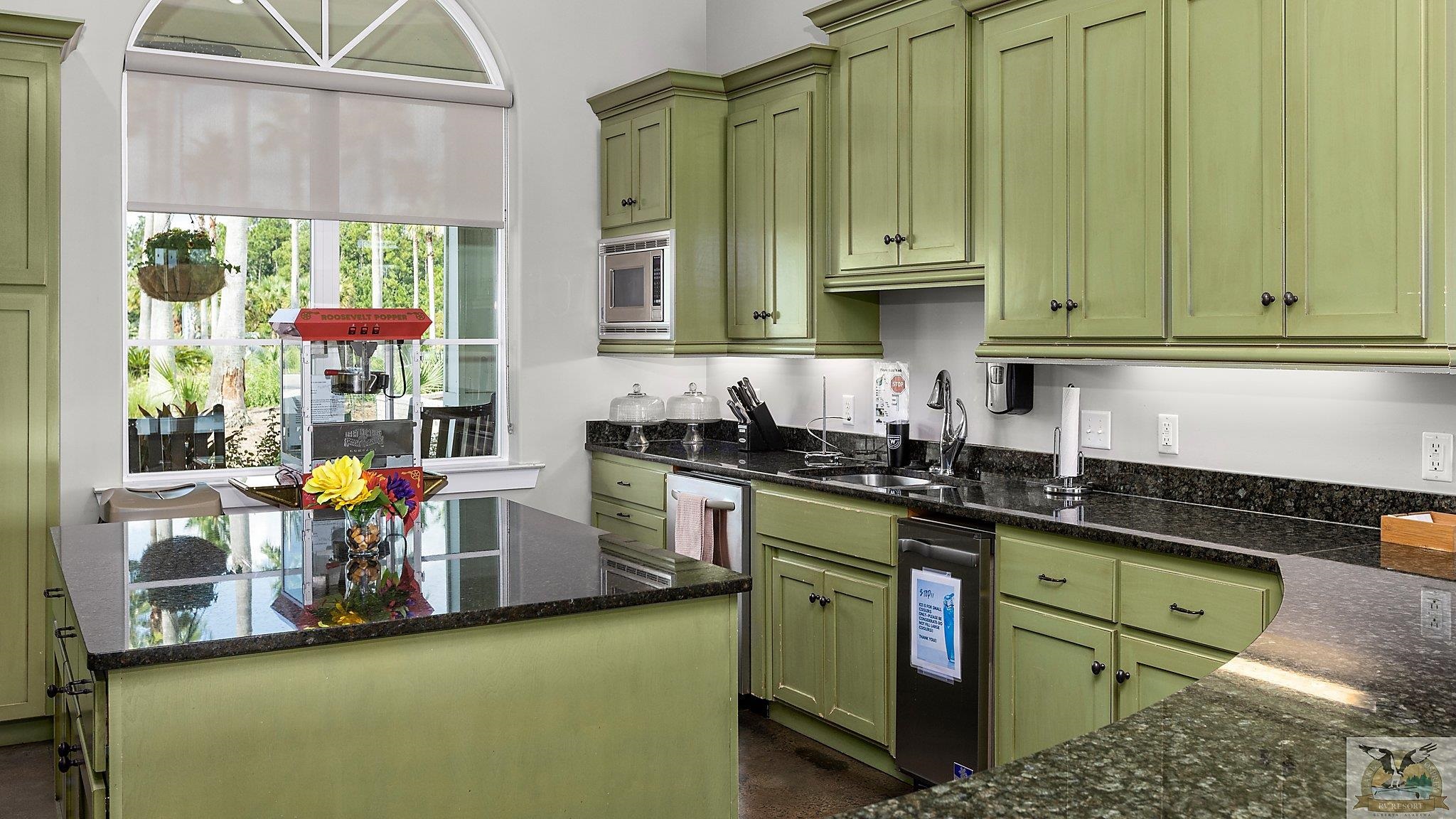 28070 Migratory Way Elberta, AL 36530 - Photo 42 of 70 Kitchen