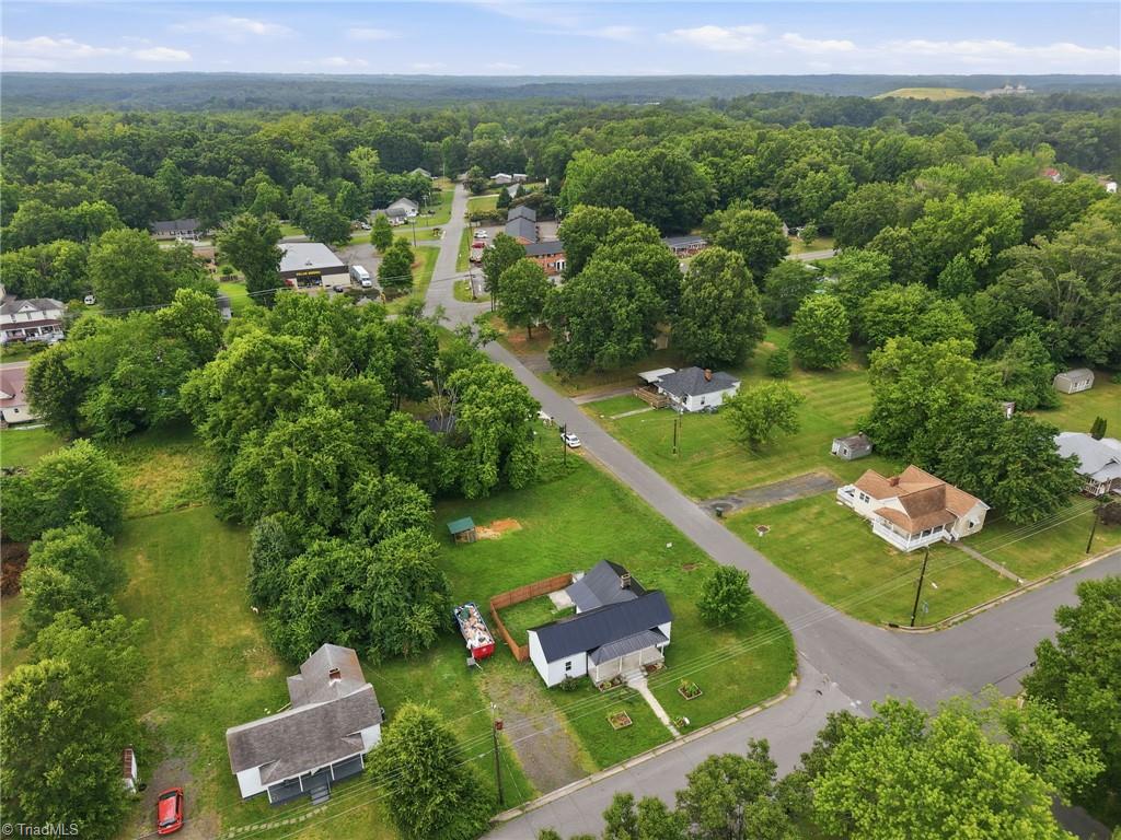 1202 Ridge Avenue Eden, NC 27288 - Photo 25 of 30