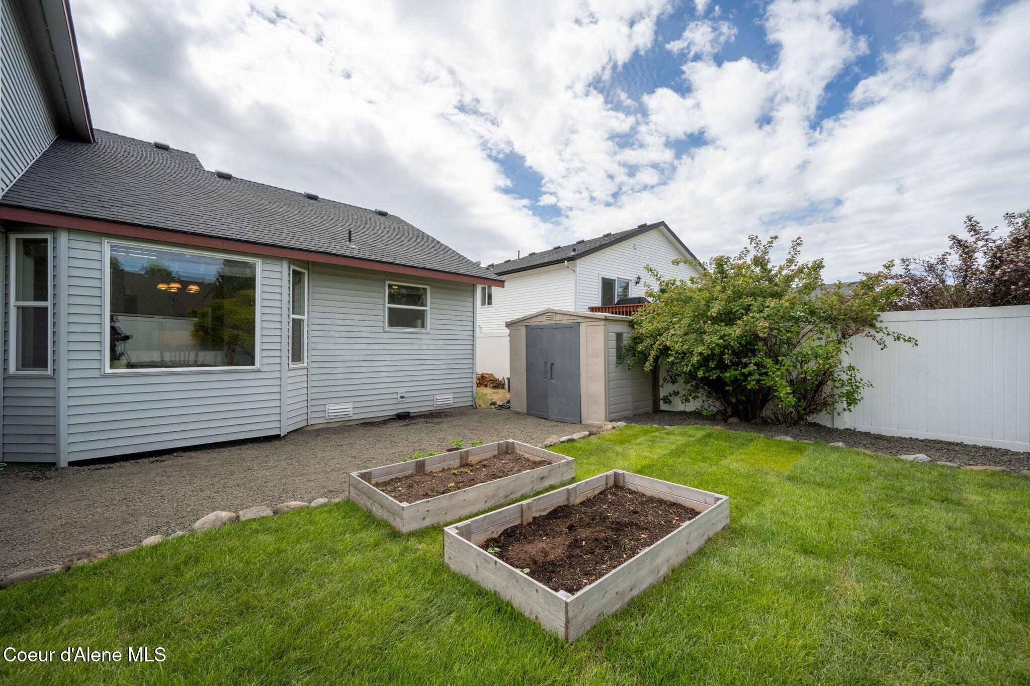 2473 North Bunchgrass Drive Post Falls, ID 83854 - Photo 29 of 29 43-web-or-mls-DSC_9957