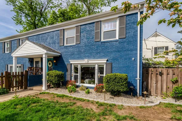 $4,500 | 1316 Commonwealth Avenue, Alexandria, VA 22301