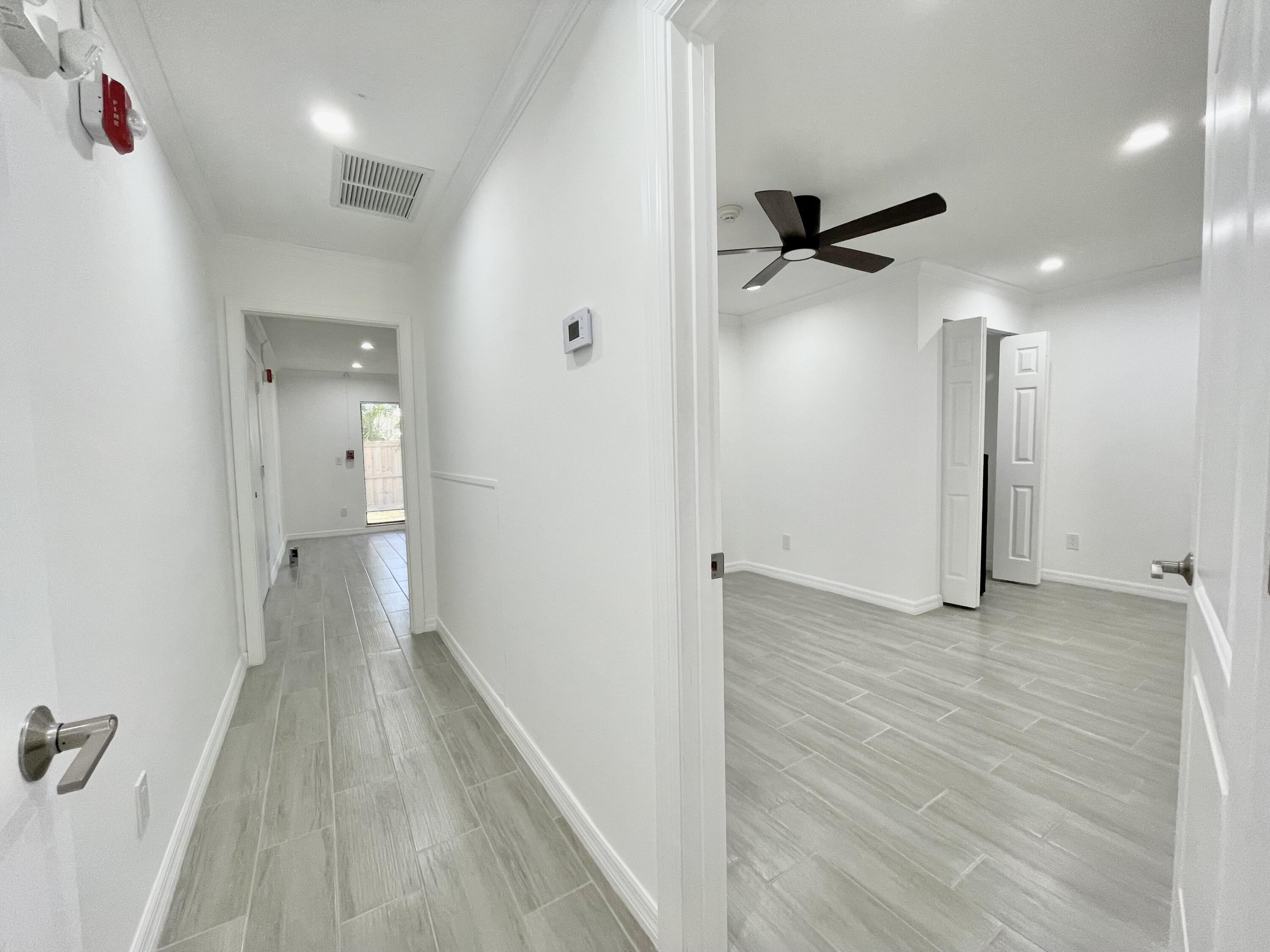 500 Northwest Stuart Avenue Stuart, FL 34994 - Photo 14 of 28 IMG_2858