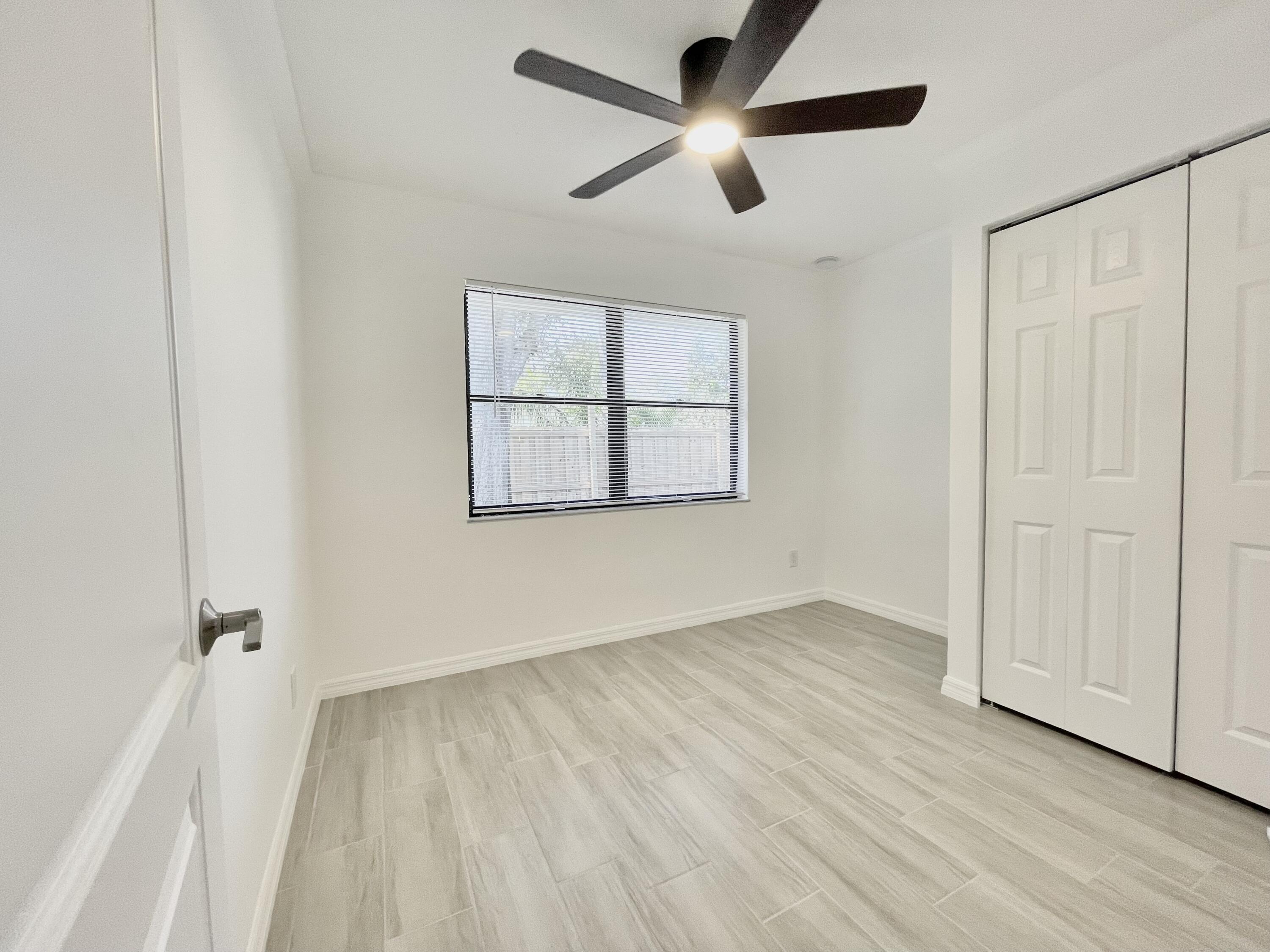 500 Northwest Stuart Avenue Stuart, FL 34994 - Photo 19 of 28 IMG_2861