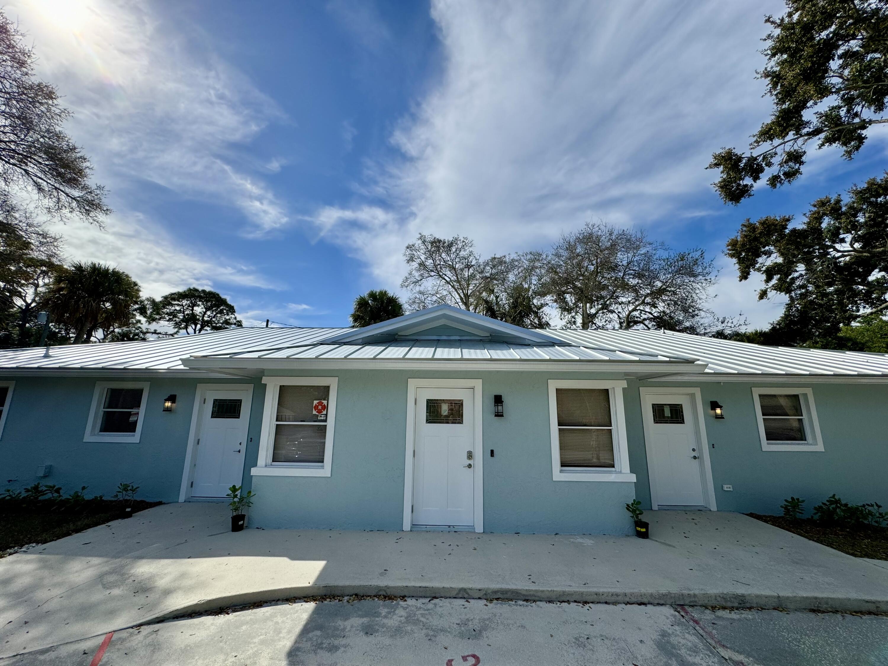 500 Northwest Stuart Avenue Stuart, FL 34994 - Photo 22 of 28 IMG_4054