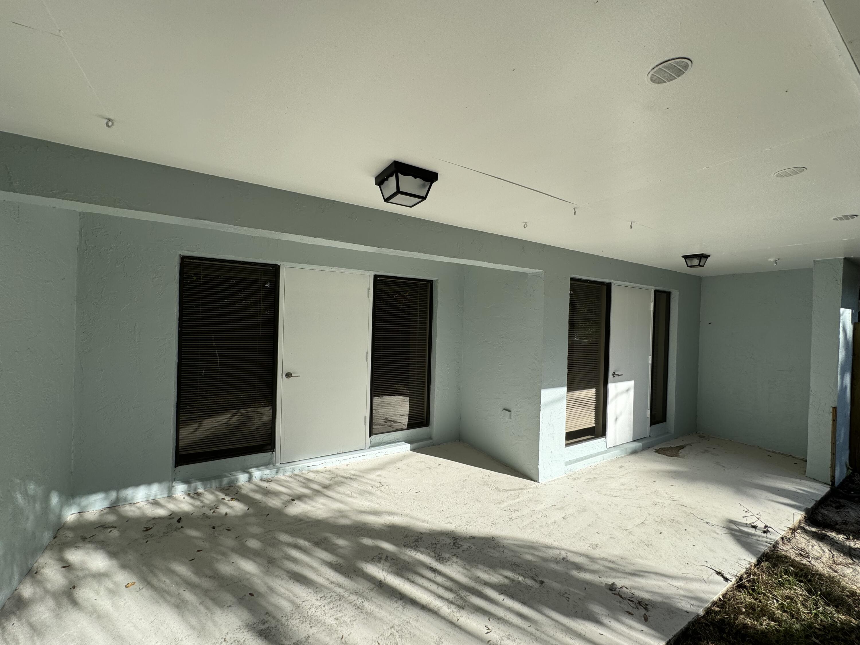 500 Northwest Stuart Avenue Stuart, FL 34994 - Photo 25 of 28 IMG_4452