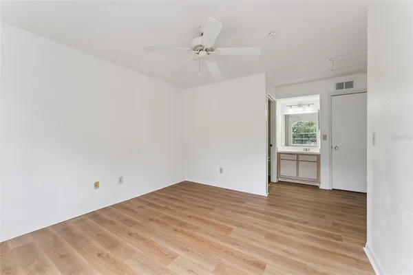 $177,000 | 7270 Westpointe Boulevard, Unit 931, Orlando, FL 32835