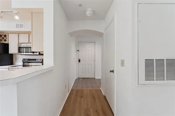 $177,000 | 7270 Westpointe Boulevard, Unit 931, Orlando, FL 32835