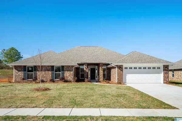 $393,290 | 677 Jamestown Circle, Montevallo, AL 35115