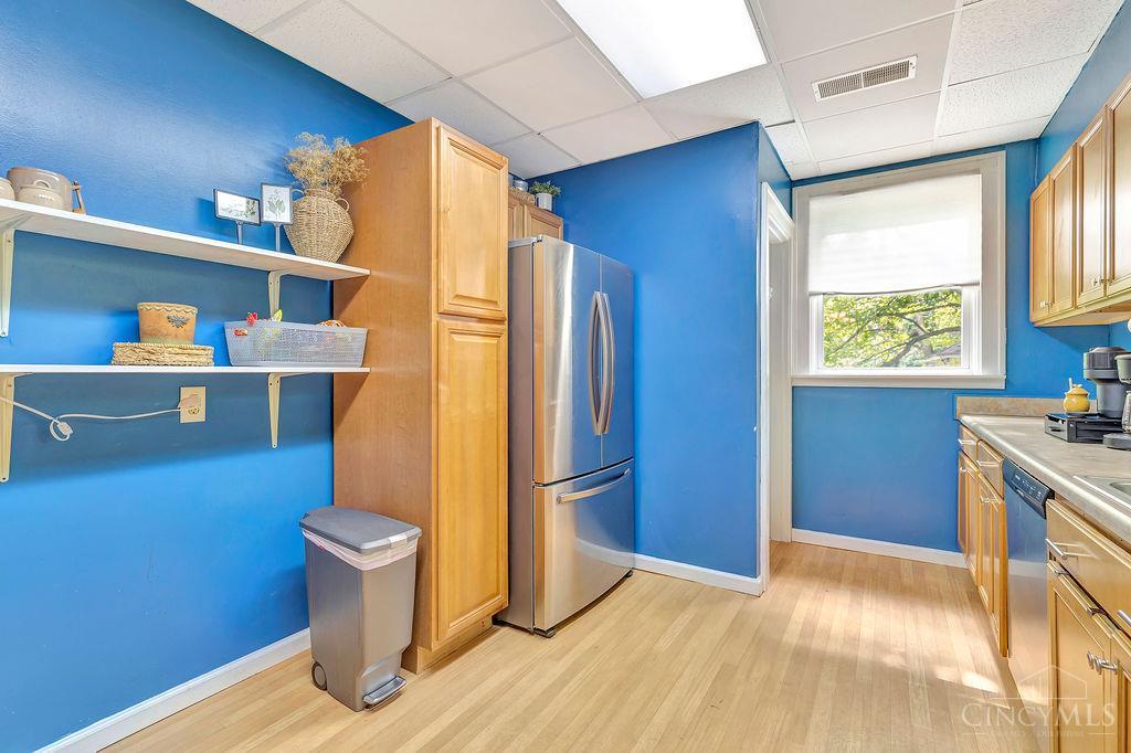 5415 Lester Road Cincinnati, OH 45213 - Photo 15 of 33