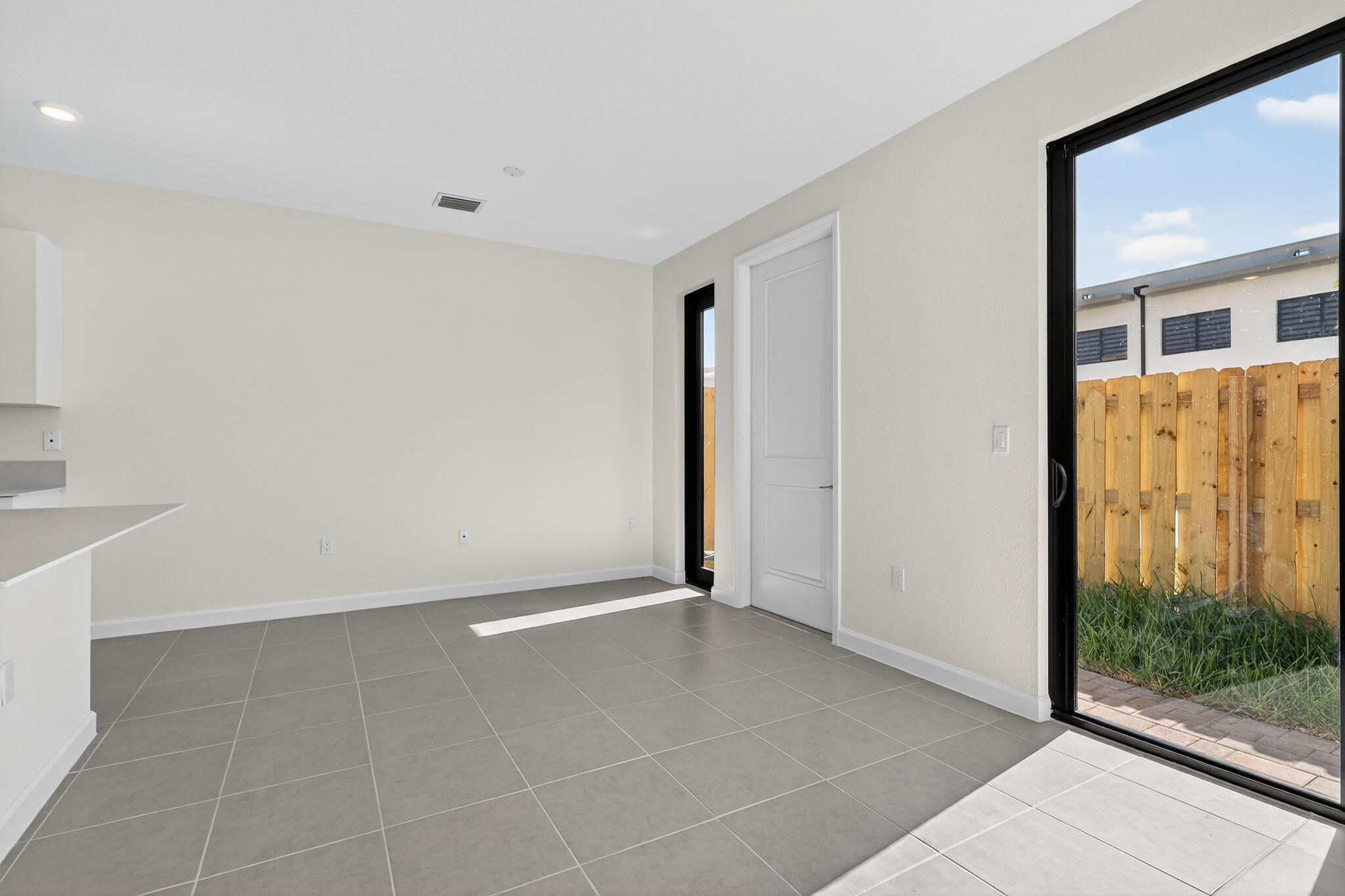 13881 Southwest 261st Street Homestead, FL 33032 - Photo 9 of 21 23-web-or-mls-8H3A6440