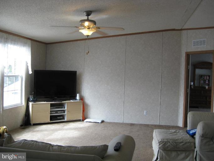 7810 Clark Road, Unit D25 Jessup, MD 20794 - Photo 16 of 19 spacious Living Room