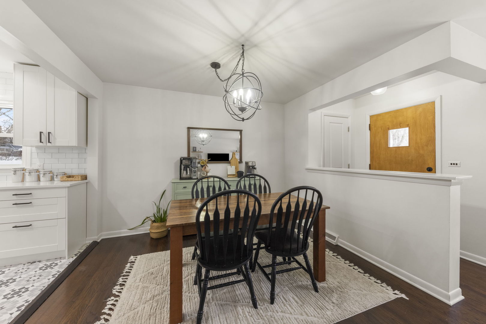 833 Parkside Drive Wheaton, IL 60187 - Photo 8 of 31