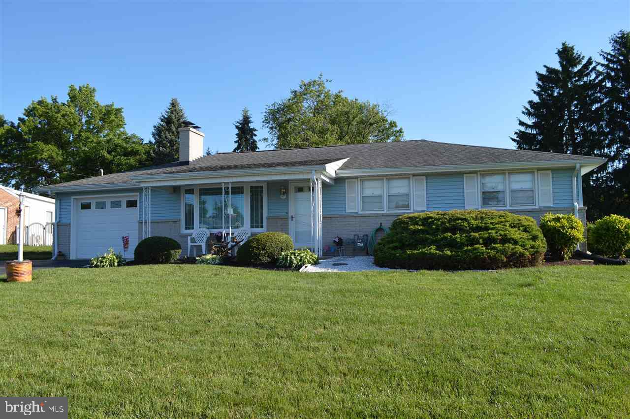 2234 Sycamore Road York, PA 17408 - Photo 1 of 36