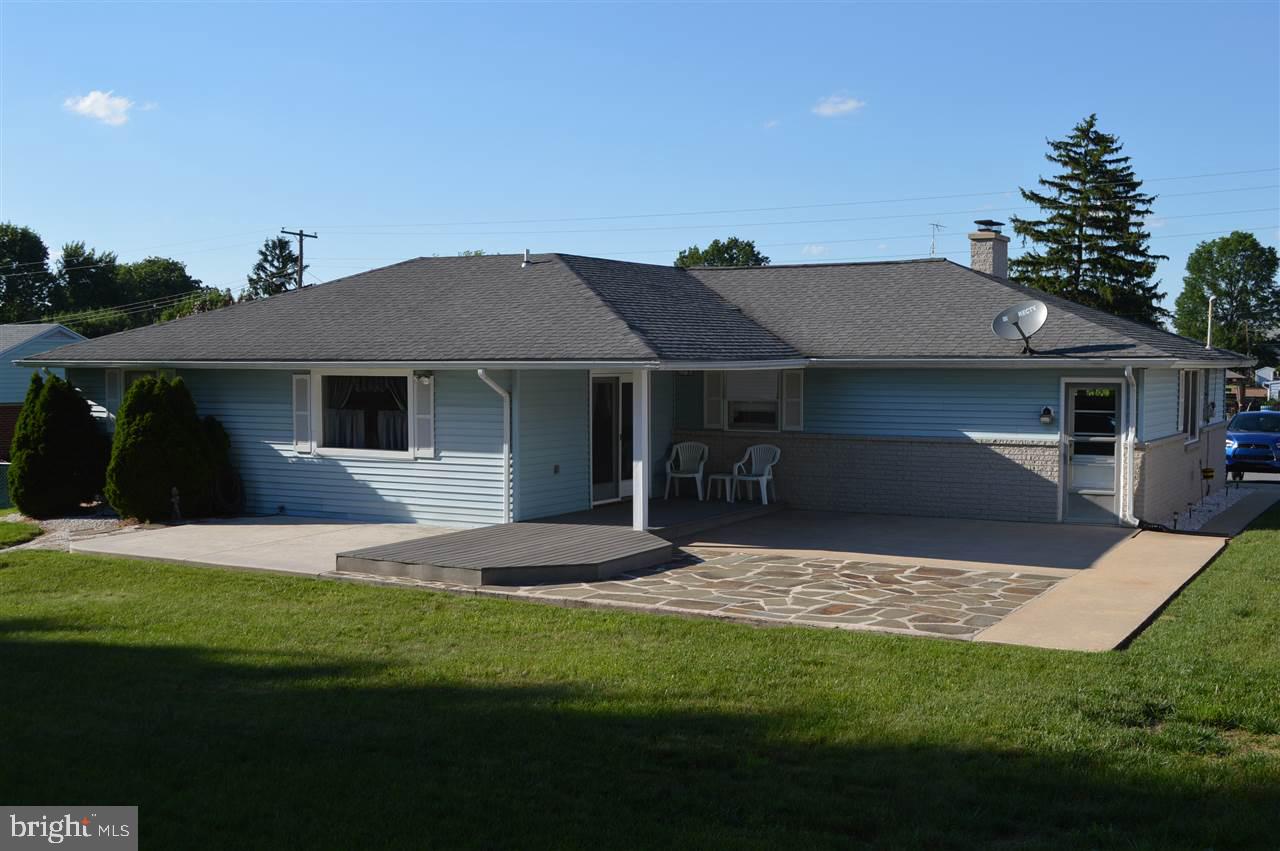 2234 Sycamore Road York, PA 17408 - Photo 2 of 36