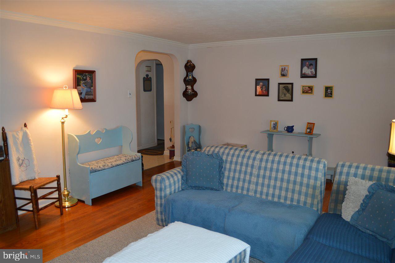 2234 Sycamore Road York, PA 17408 - Photo 11 of 36