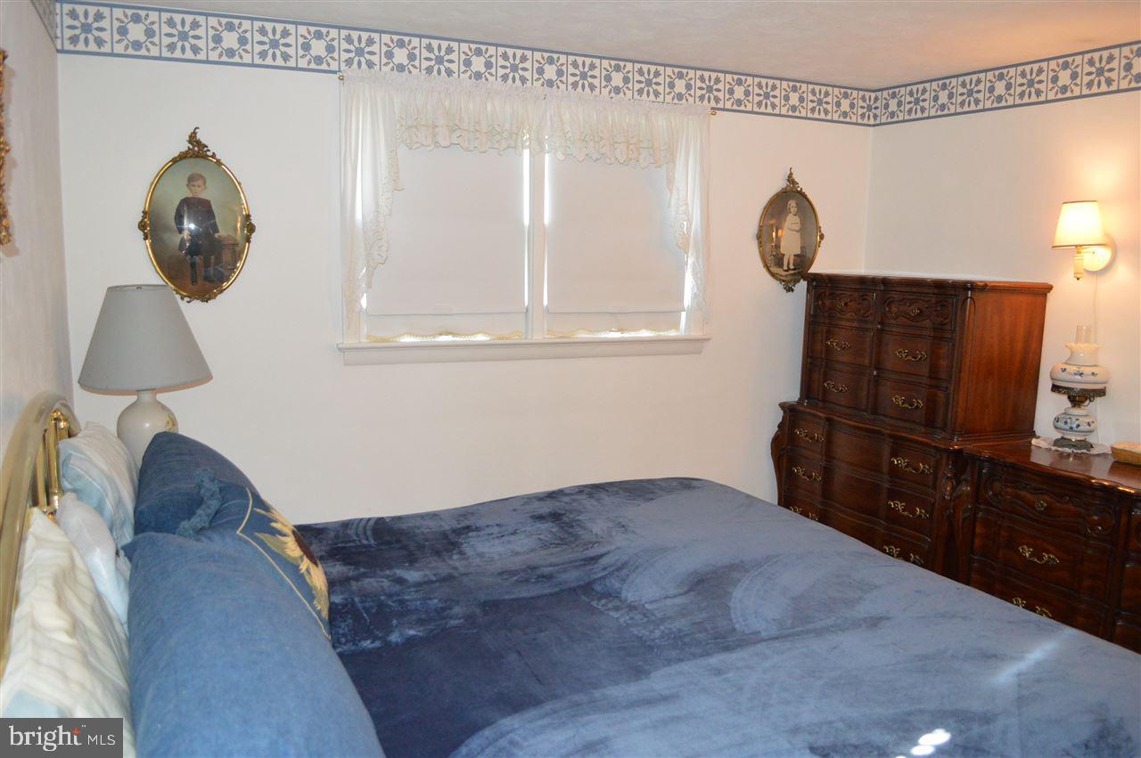 2234 Sycamore Road York, PA 17408 - Photo 27 of 36