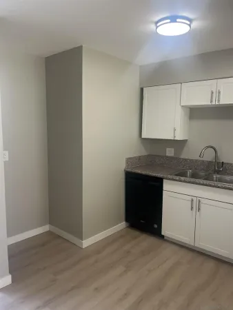 $2,300 | 135 Cook Street, Unit 3, Redlands, CA 92374