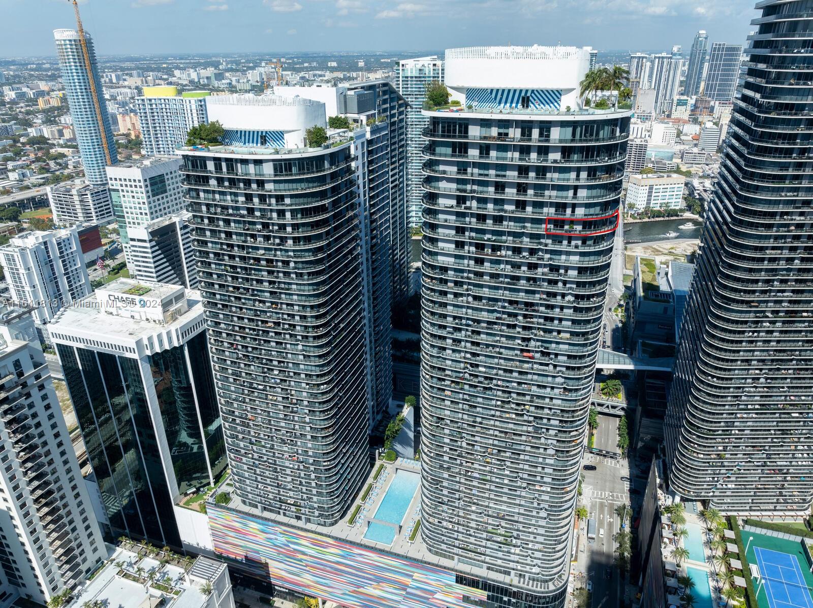 45 Southwest 9th Street, Unit 4403 Miami, FL 33130 - Photo 18 of 21