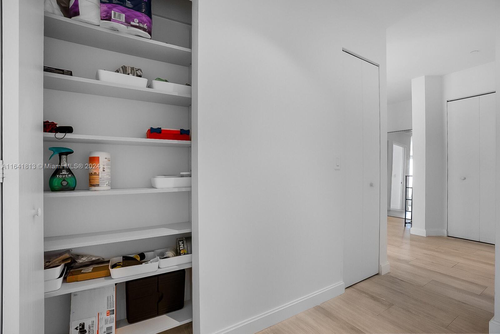 45 Southwest 9th Street, Unit 4403 Miami, FL 33130 - Photo 7 of 21