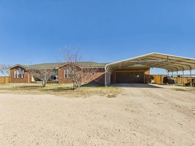 $215,000 | 601 South Spruce Street, Stratford, TX 79084