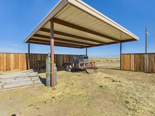 $215,000 | 601 South Spruce Street, Stratford, TX 79084