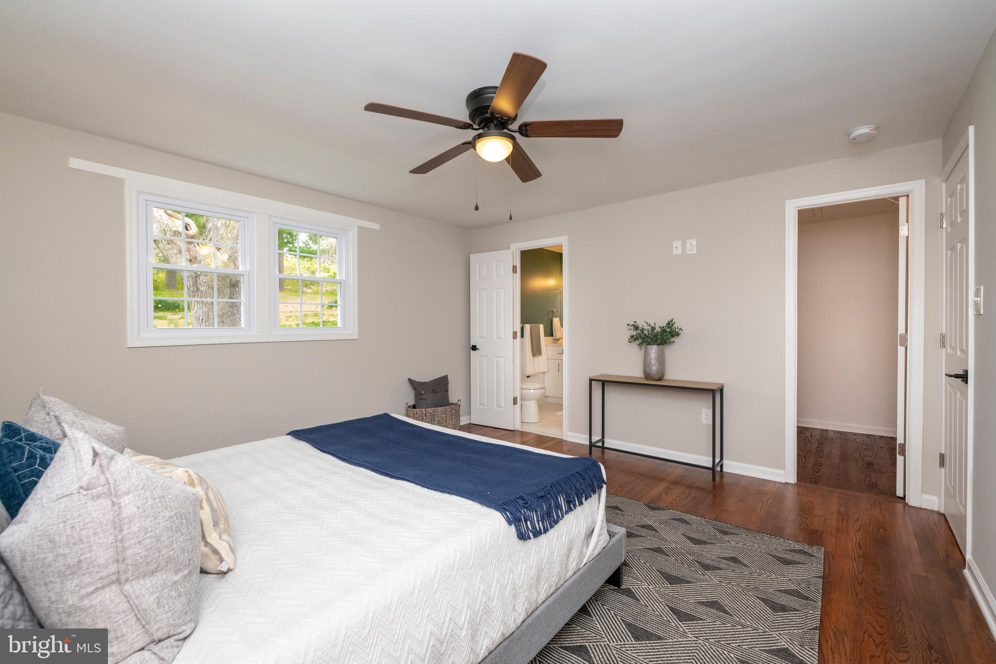 2210 Pot Spring Road Lutherville-Timonium, MD 21093 - Photo 22 of 59 Privacy abounds in this Special Master Bedroom!