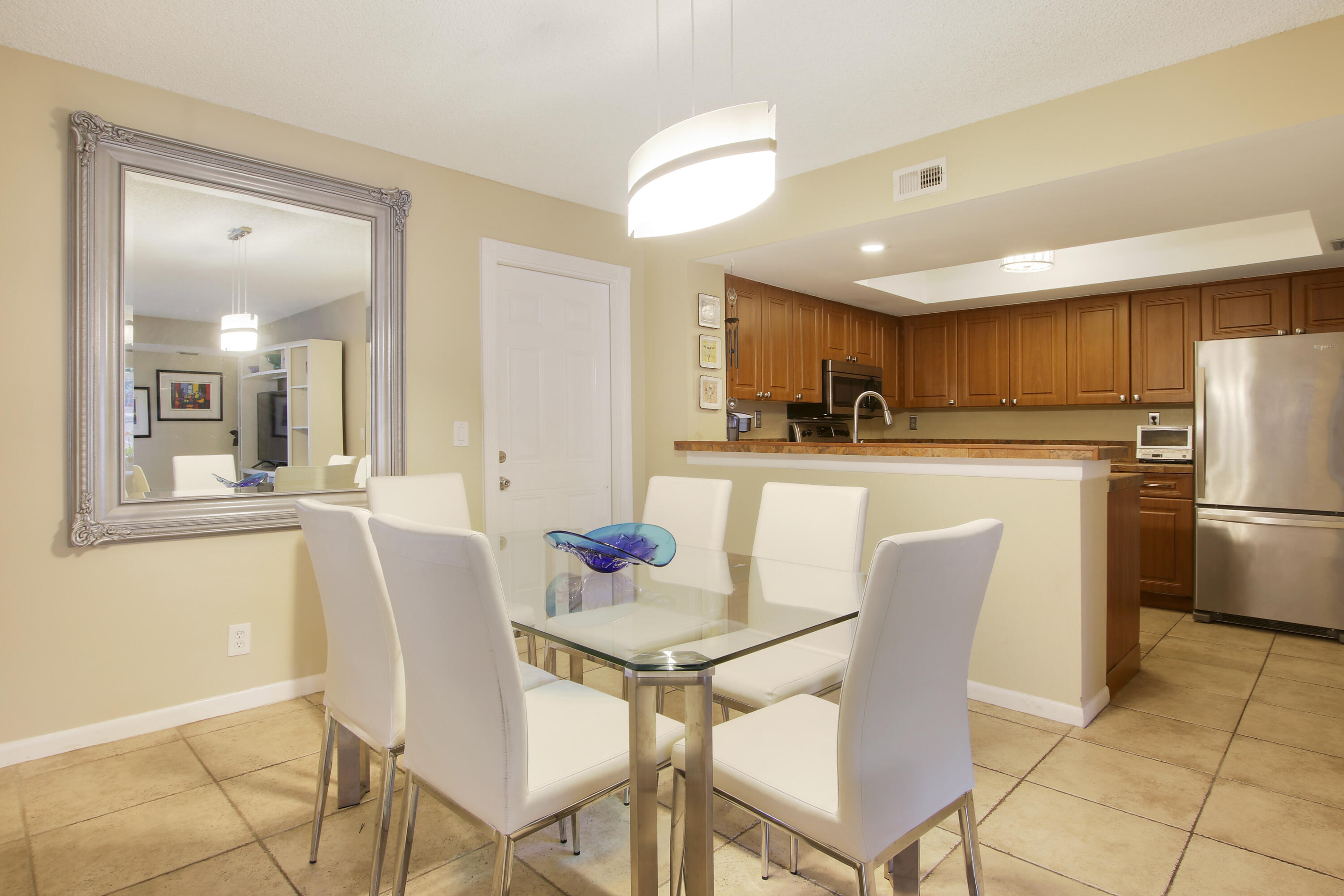 5355 Buckhead Circle, Unit 1020 Boca Raton, FL 33431 - Photo 5 of 36 Dining & Open Kitchen