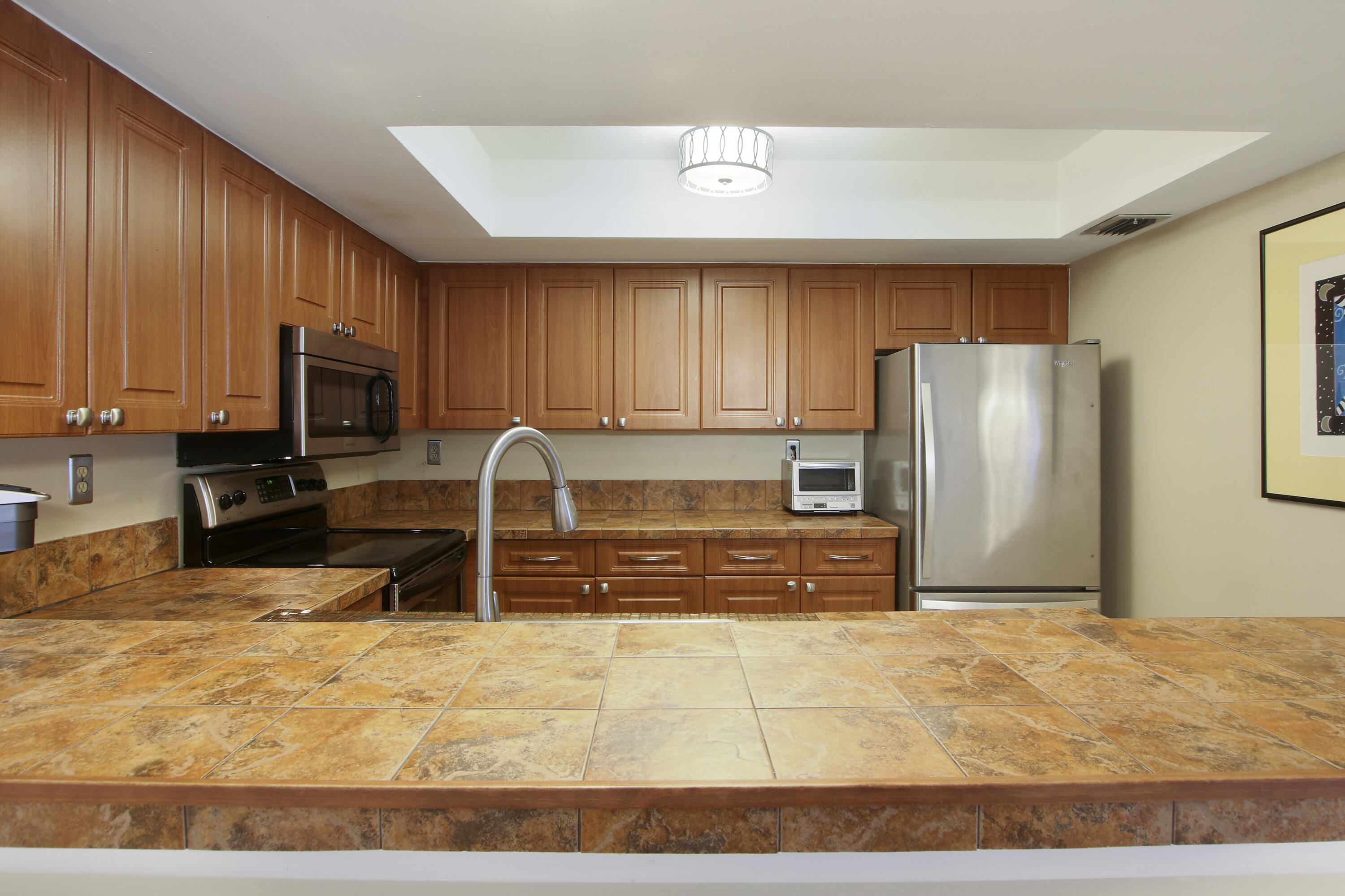 5355 Buckhead Circle, Unit 1020 Boca Raton, FL 33431 - Photo 7 of 36 Open Kitchen