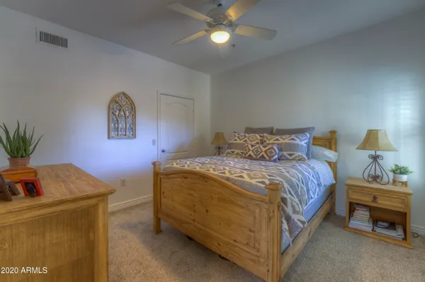 $3,300 | 21320 North 56th Street, Unit 2068, Phoenix, AZ 85054