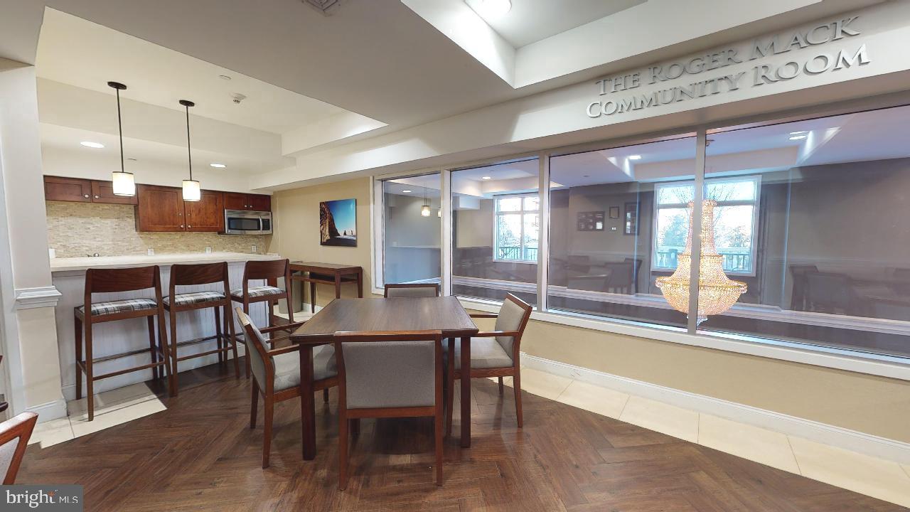 527 Carson Terrace Huntingdon Valley, PA 19006 - Photo 12 of 15