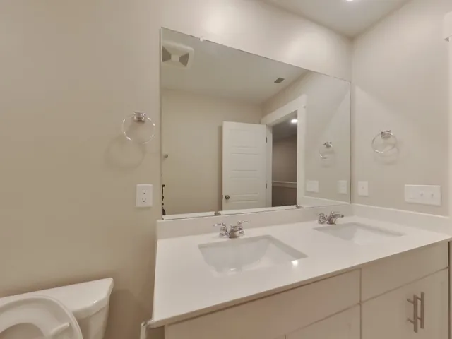 a close view of a bathtub in a bathroom