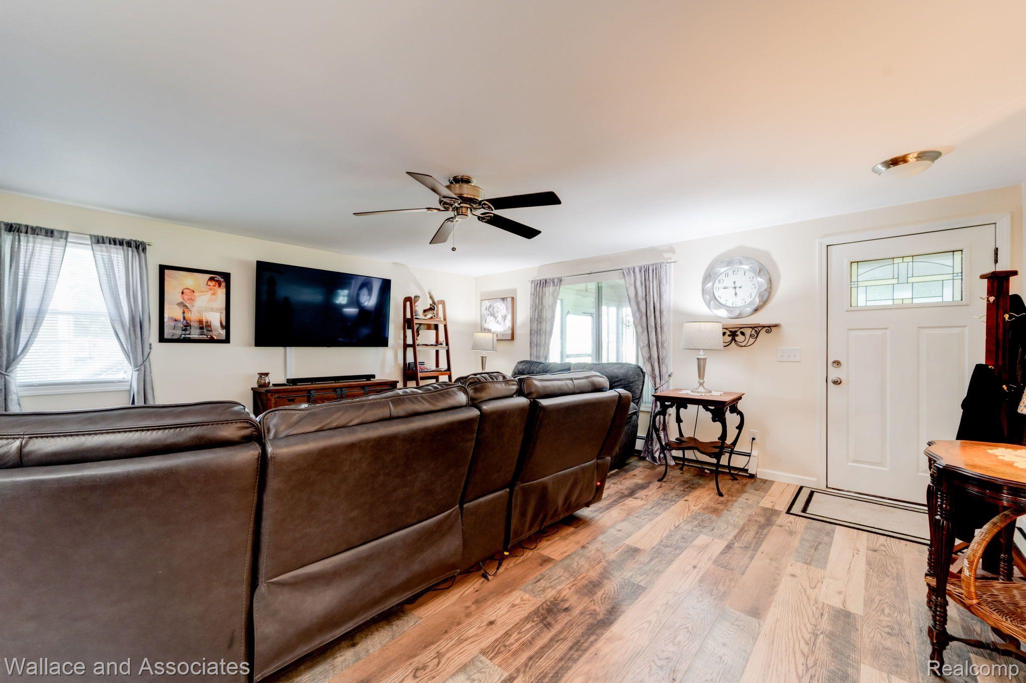 7960 River Road Marine City, MI 48039 - Photo 11 of 50 Gallery Image 11