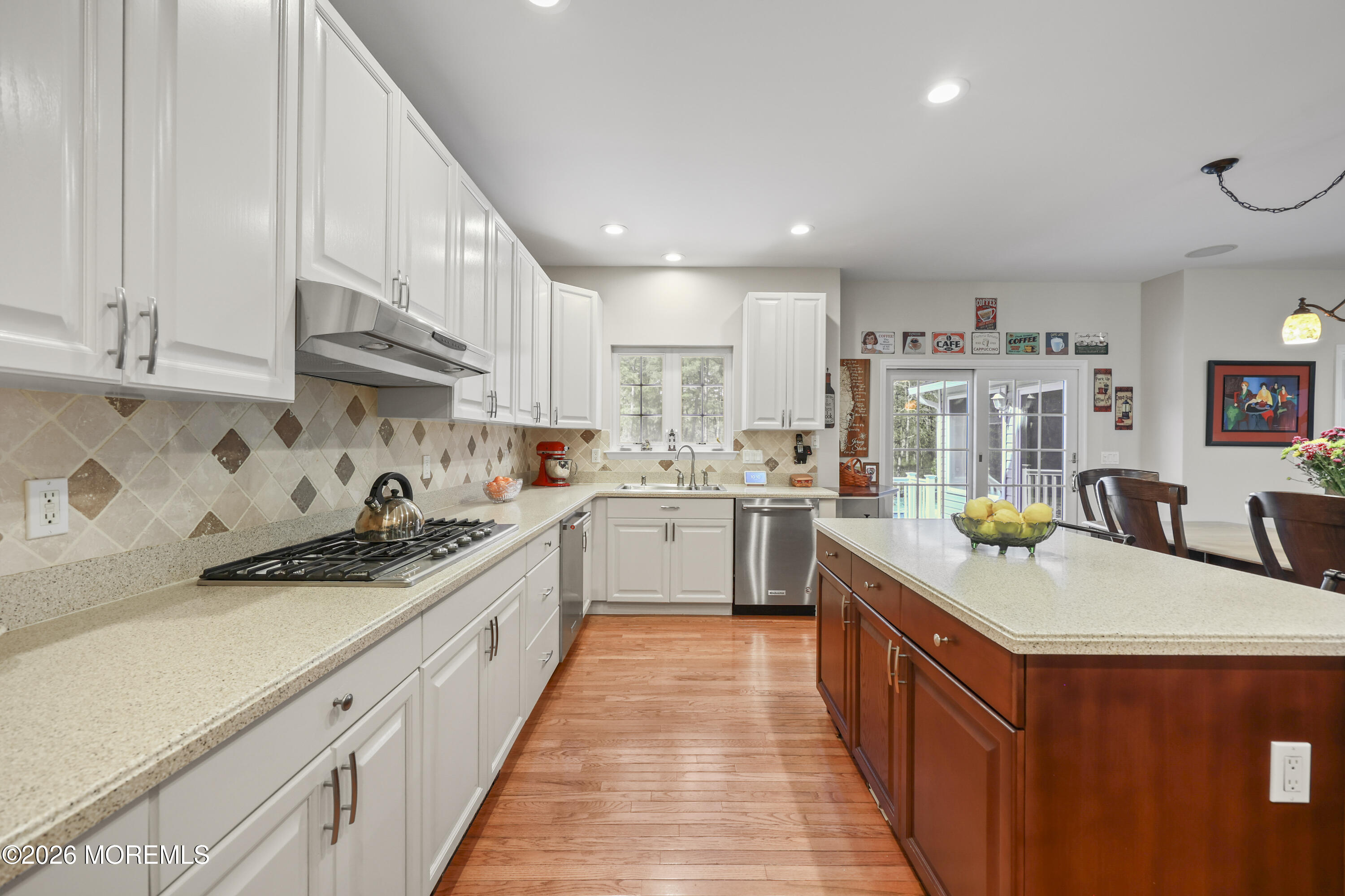 39 Rodeo Drive West Creek, NJ 08092 - Photo 13 of 63 Eat-in Kitchen