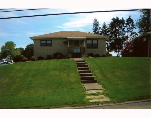 405 McGovern Road Houston, PA 15342 - Photo 1 of 1 Exterior Front.