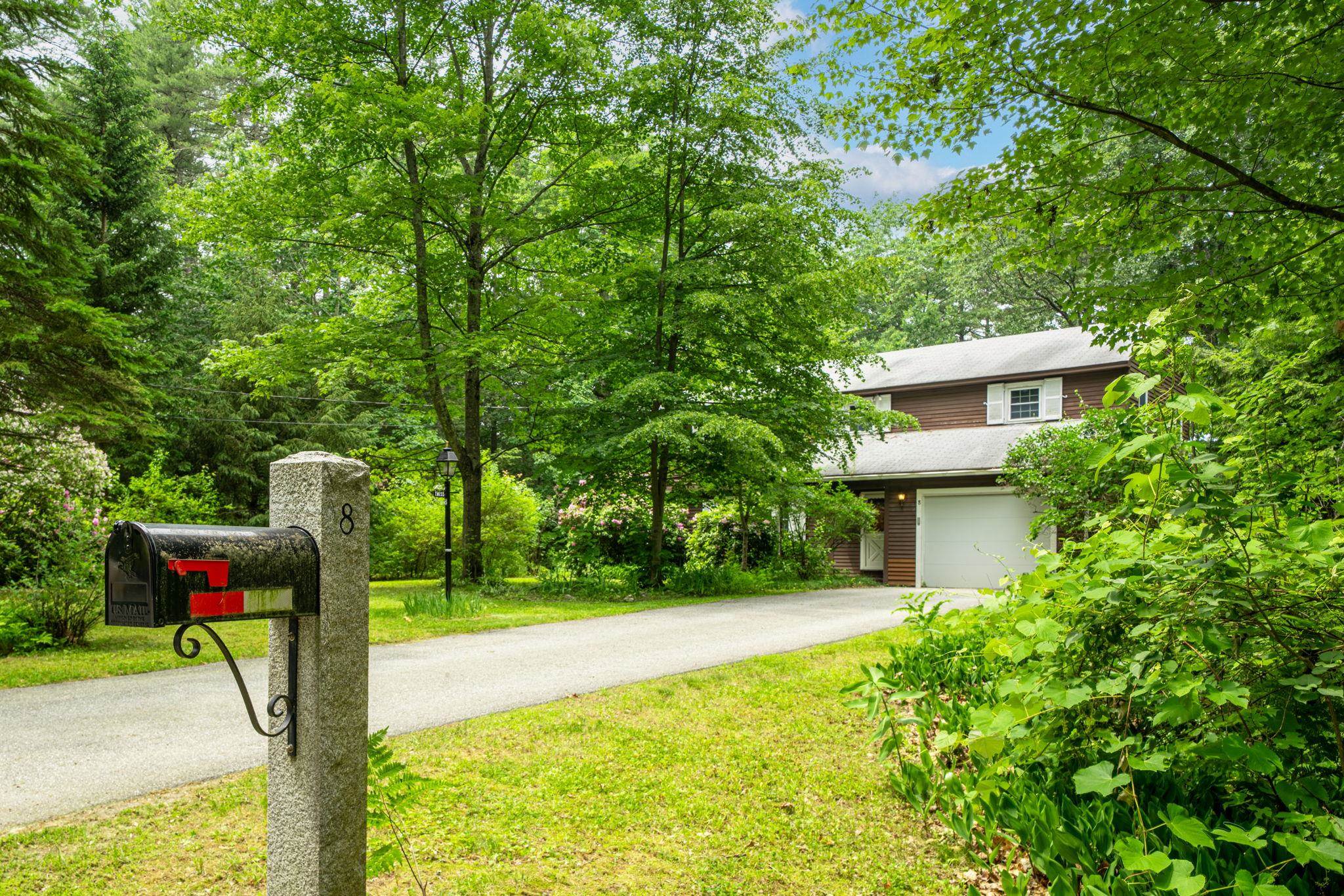 8 Pine Acres Road Amherst, NH 03031 - Photo 14 of 55