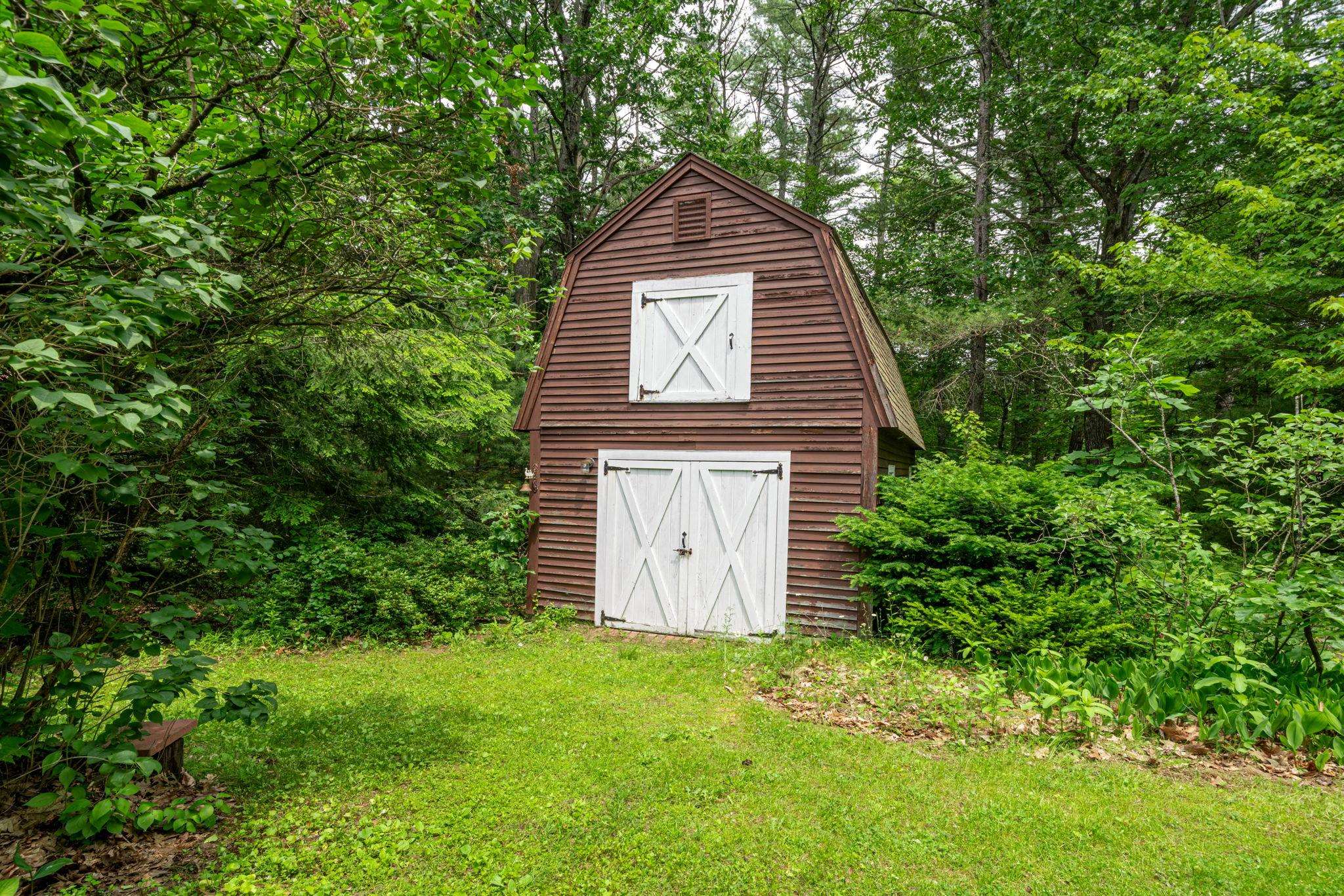 8 Pine Acres Road Amherst, NH 03031 - Photo 53 of 55