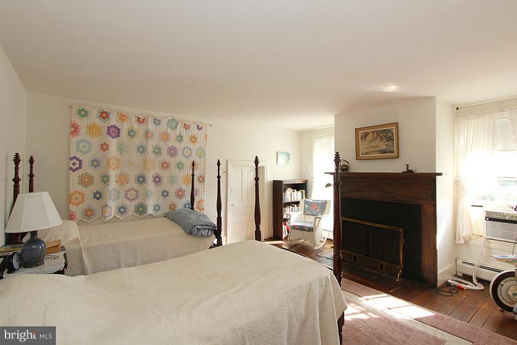 14401 Partnership Road Poolesville, MD 20837 - Photo 21 of 30 Bedroom