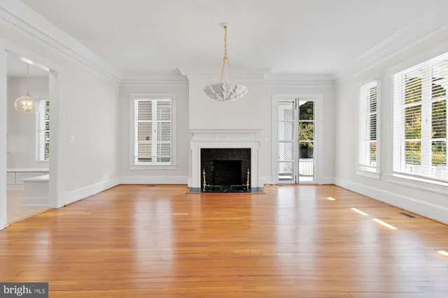 $11,900 | 4201 Bradley Lane, Chevy Chase, MD 20815