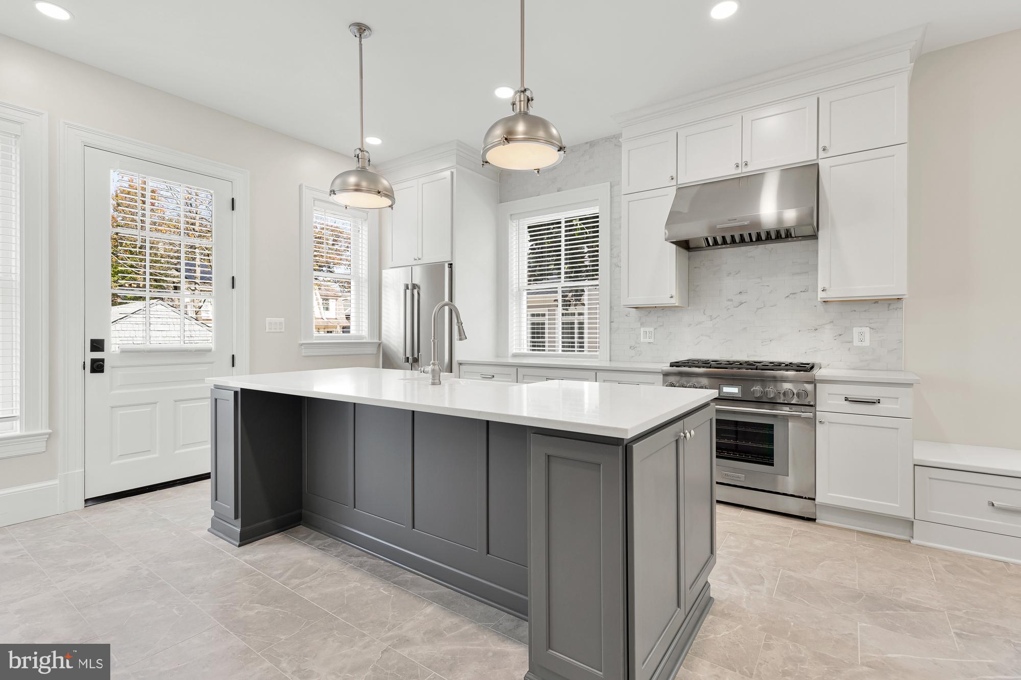 4201 Bradley Lane Chevy Chase, MD 20815 - Photo 28 of 77