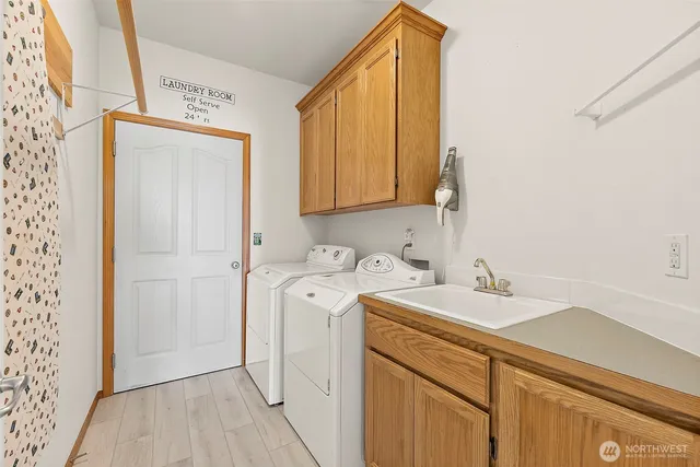 $579,950 | 14715 146th Avenue East, Orting, WA 98360