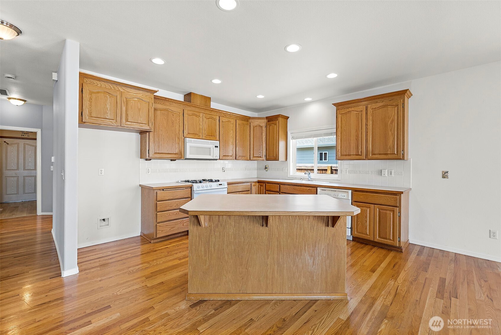 14715 146th Avenue East Orting, WA 98360 - Photo 8 of 40