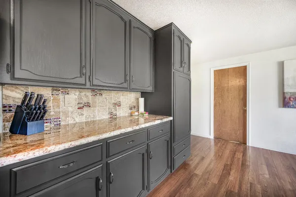 $511,000 | 735 West Bullard Avenue, Clovis, CA 93612