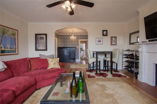 10 Lanark Road, Unit 5 Brookline, MA 02445 - Photo 2 of 9
