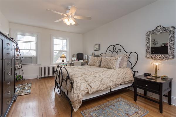 10 Lanark Road, Unit 5 Brookline, MA 02445 - Photo 7 of 9