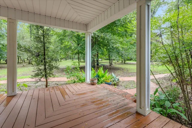 $489,900 | 385 Oakwood Trail, Crawfordville, FL 32327