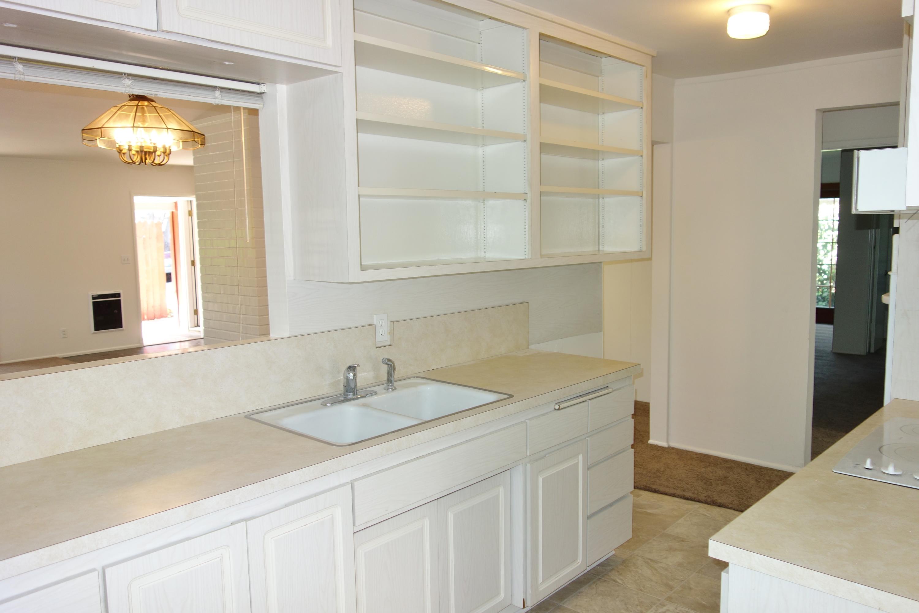 6836 Fortuna Road Goleta, CA 93117 - Photo 17 of 23 Ktichen 2